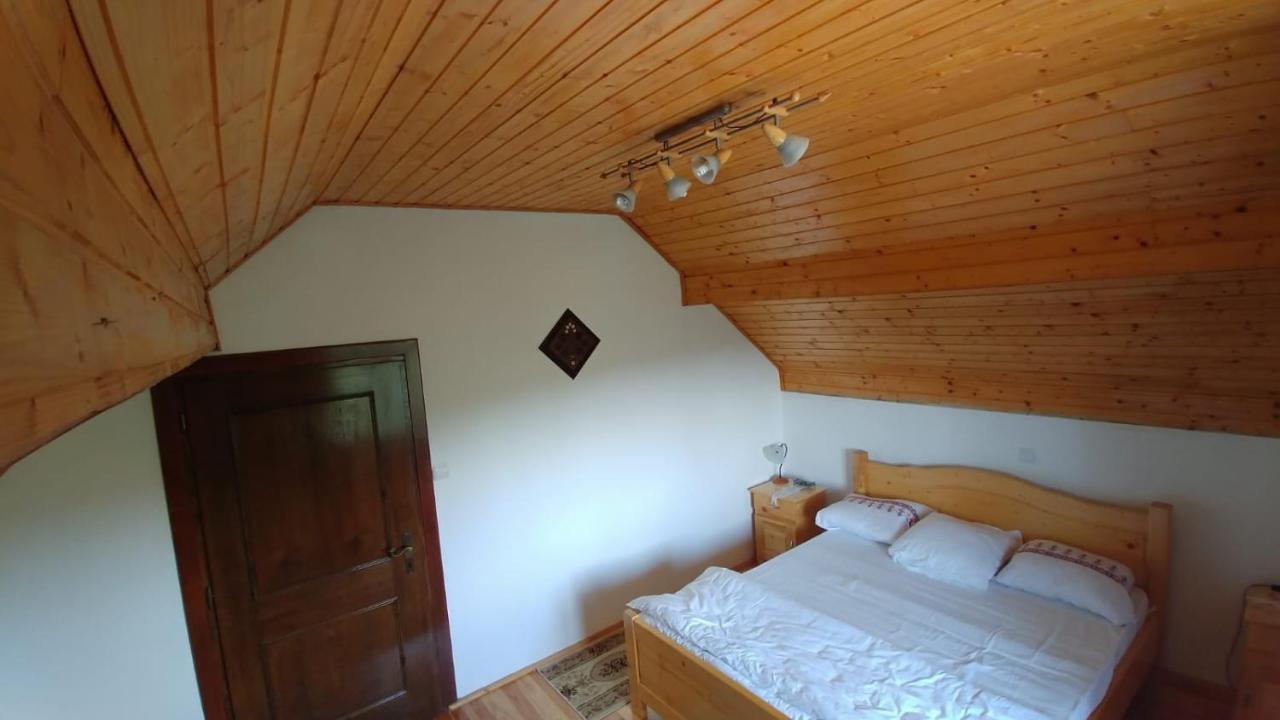 Вилла Casa Darius Новач-Стрэйни Экстерьер фото