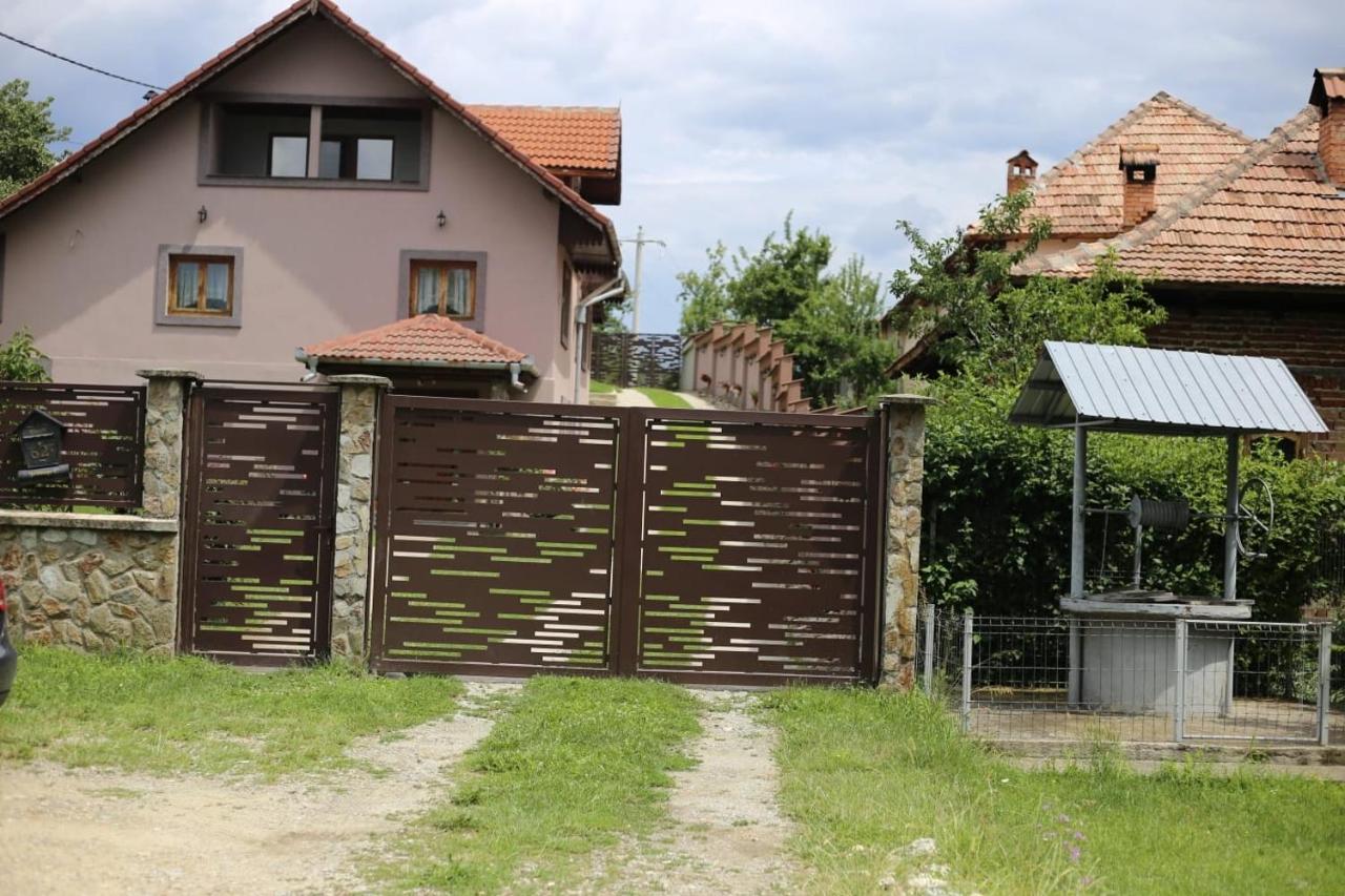 Вилла Casa Darius Новач-Стрэйни Экстерьер фото